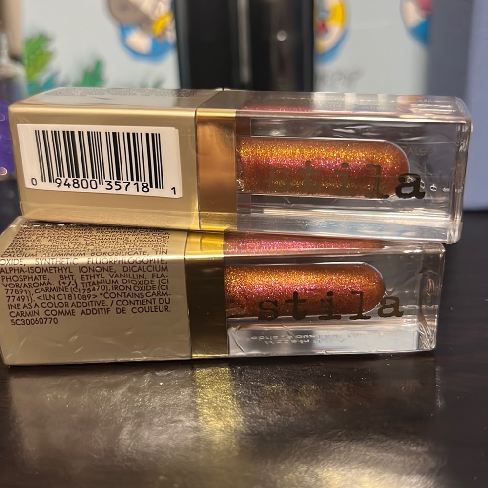 2 Stila lipglosses NWT